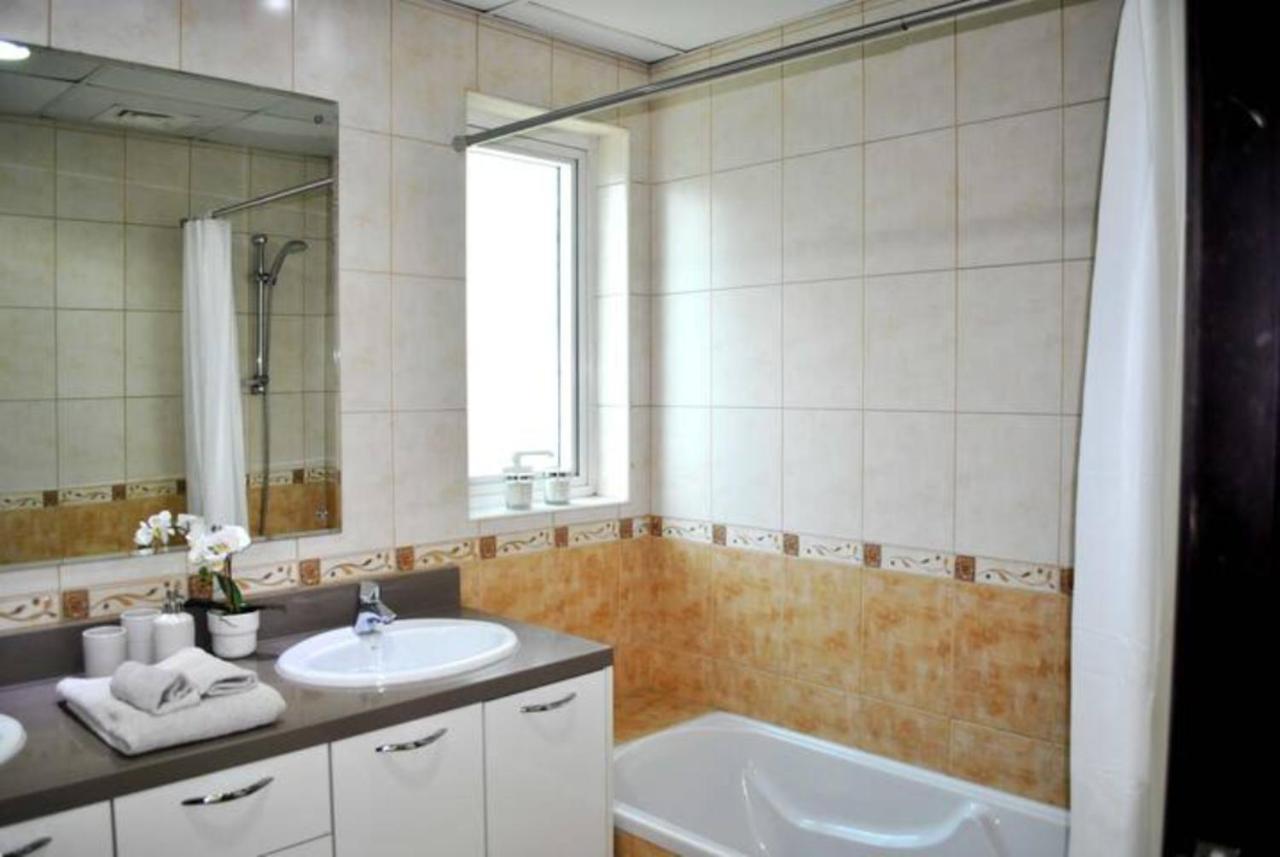 Relaxing 2Br Haven In Dubai Marina Perfect Location & Amenities Apartment Exterior foto