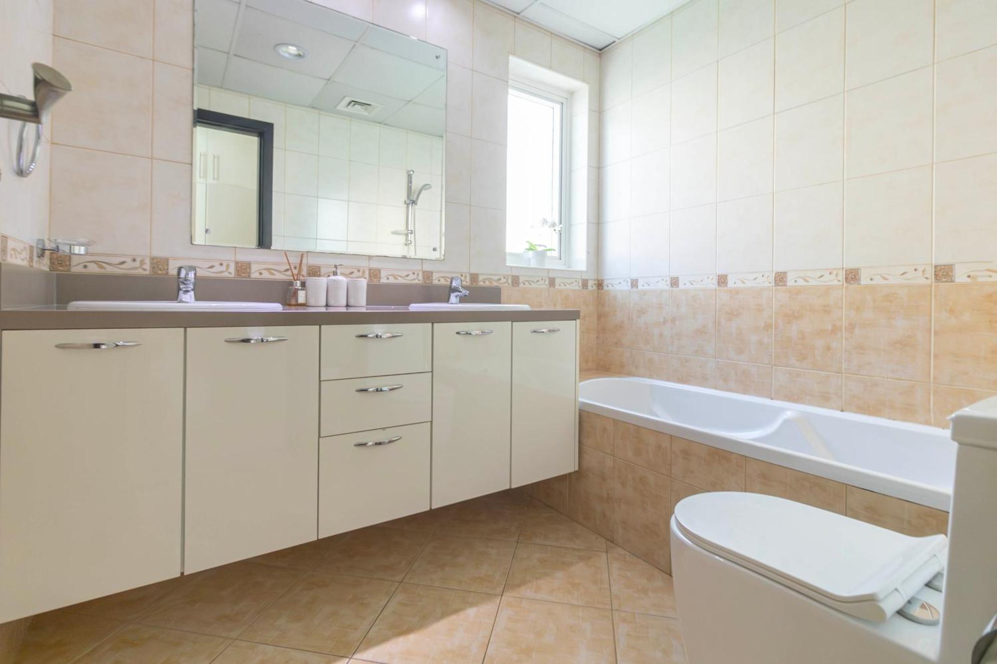 Relaxing 2Br Haven In Dubai Marina Perfect Location & Amenities Apartment Exterior foto